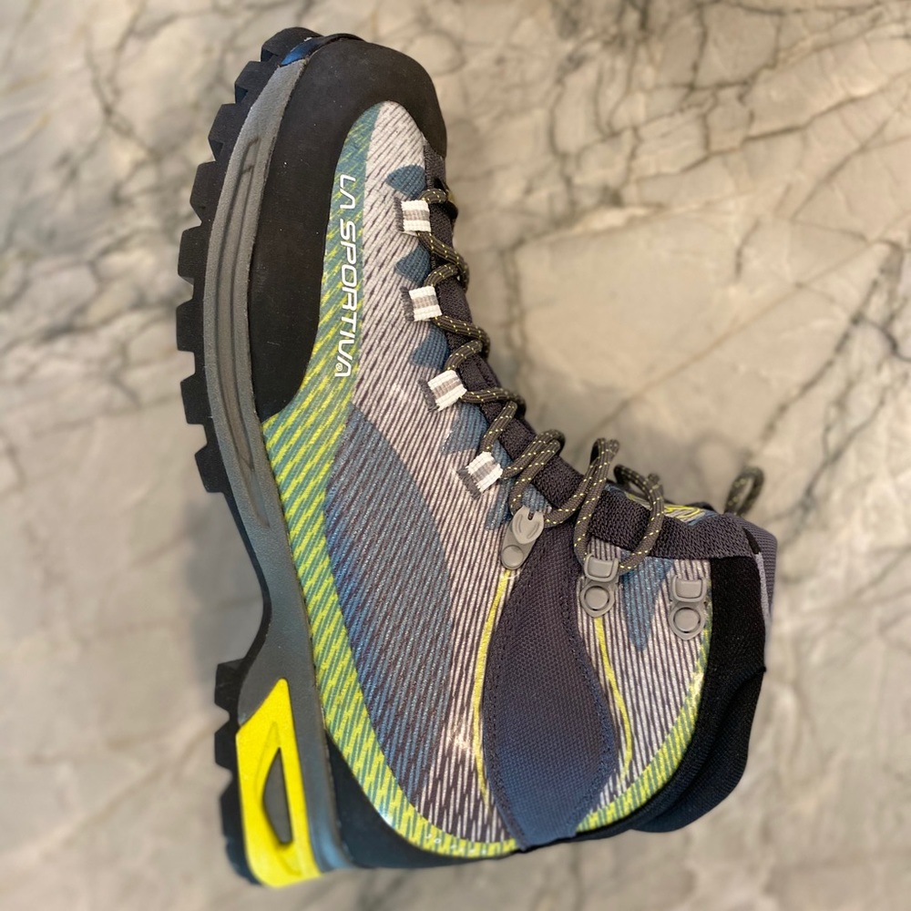 La sportiva hiking boot